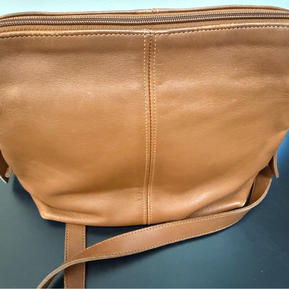Coach vintage British Tan Leather crossbody Bag - Picture 8 of 9